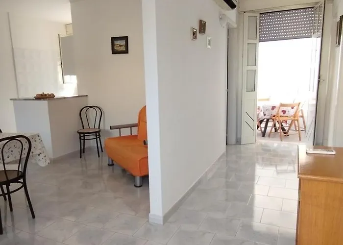 Apartman Appartamento Lido Marini *