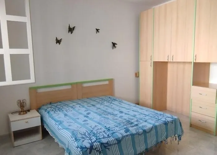 Apartman Appartamento Lido Marini *